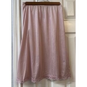 VTG DEENA Pink Lace Trim Silky Nylon Old Hollywood Half Slip Skirt Medium